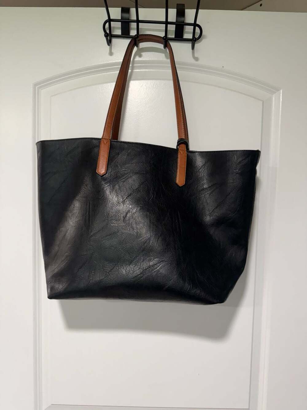 Oversized Black Tote Bag Brown Handles Matching Pouch Quiet Luxury Workwear